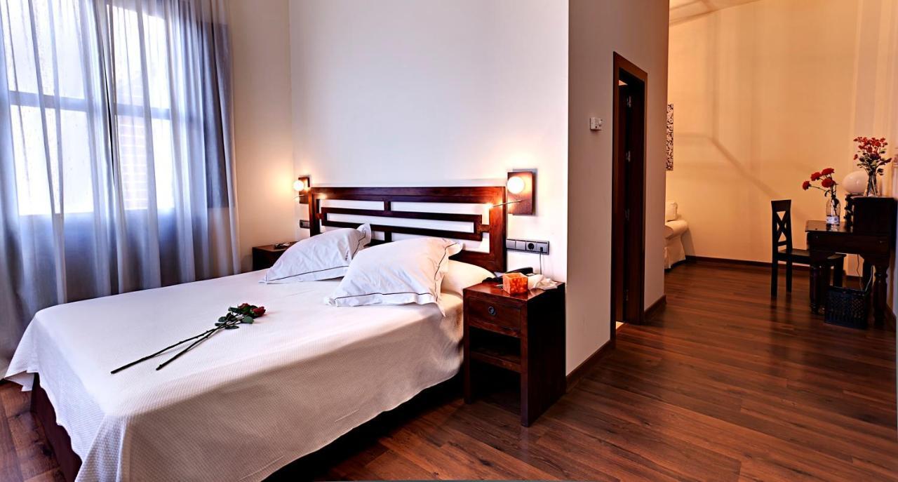 Hotel Casa Del Trigo Santafé Zimmer foto